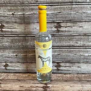 Pinhook Kentucky bourbon bottle empty thoroughbred horse racing decor upcycle